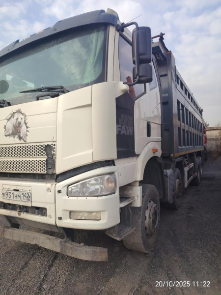 FAW (First Automotive Works) CA3310P66K24T4E5 — Б/У, 2023 г. (Кемерово, 83651 км)