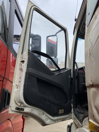 FAW J6 8x4 Самосвал CA3310P66K24T4E5 — Б/У, 2023 г.