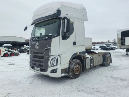 CHENGLONG H7 4x2 Седельный тягач LZ4181H7AB — Б/У, 2024 г.