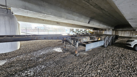 KRONE SD Полуприцеп контейнеровоз 3 оси — Б/У, 2014 г.