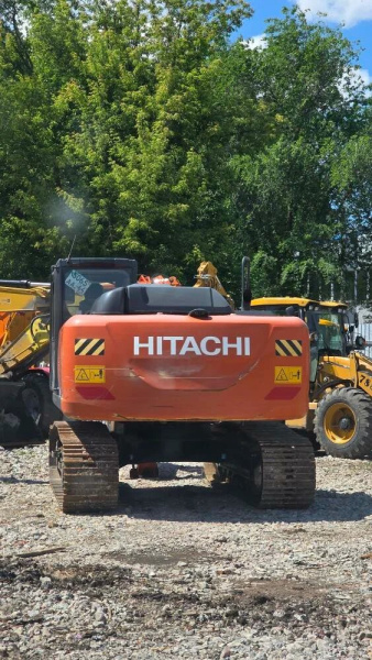 HITACHI ZX200 Экскаватор ZX200-5A — Б/У, 2022 г.