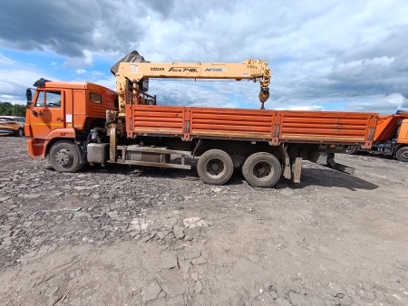 КамАЗ 65115 6x4 Бортовой с КМУ 732450 — Б/У, 2021 г.