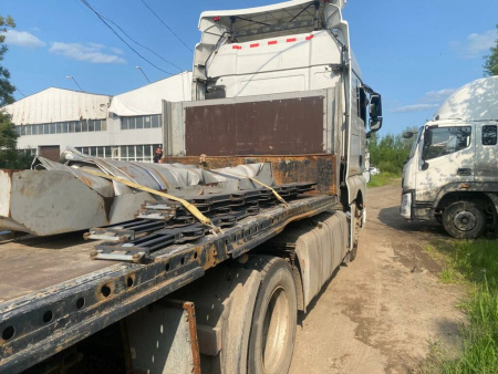 BONUM 9142 Полуприцеп шторный 914296-04 — Б/У, 2023 г.