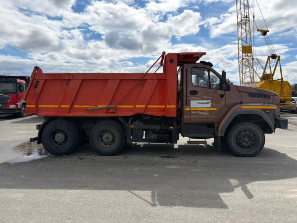 Ural NEXT 73945 6x4 Самосвал 73945-5121-01 — Б/У, 2019 г.