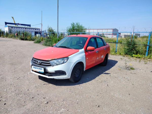 Lada Granta седан — Б/У, 2024 г. (Санкт-Петербург, 78427 км)