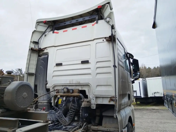 SITRAK ZZ4186V391HE — Б/У, 2023 г.