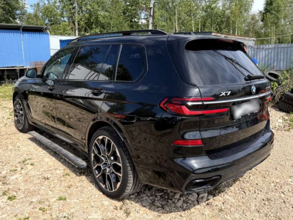 BMW xDrive40d M Sport Pro — Б/У, 2022 г.