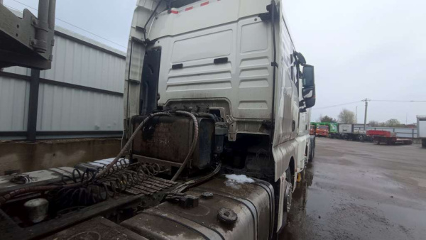 SITRAK ZZ4256V364HE — Б/У, 2024 г.