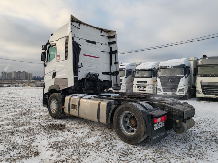 Renault T 4x2 Седельный тягач — Б/У, 2018 г.