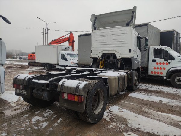 MERCEDES-BENZ Actros 4x2 Седельный тягач — Б/У, 2016 г.