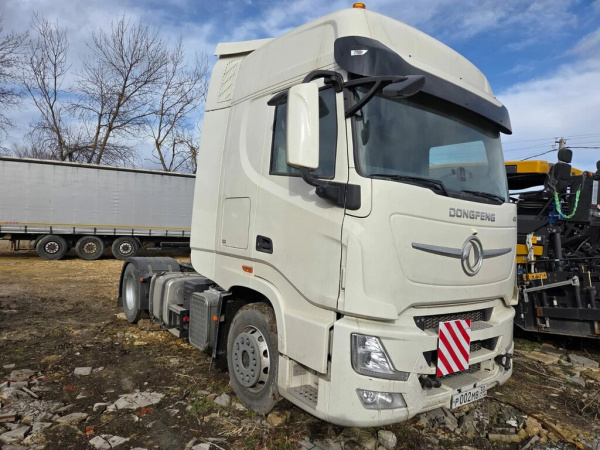 DongFeng GX 4x2 Седельный тягач DFH4180 — Б/У, 2024 г.