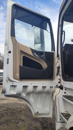 MERCEDES-BENZ Actros 1842LS 4x2 Седельный тягач — Б/У, 2018 г.