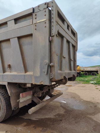 Shacman (Shaanxi) SX 8x4 Самосвал SX331863366 — Б/У, 2023 г.