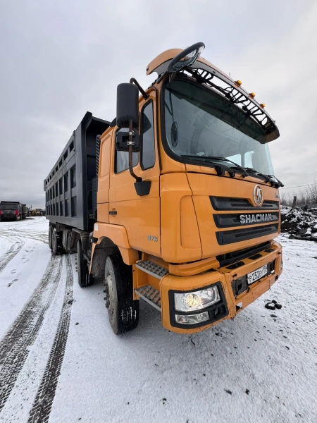 Shacman (Shaanxi) SX 8x4 Самосвал SX3318DT366 — Б/У, 2019 г.