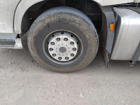 SANY HQC 4x2 Седельный тягач HQC240DE — Б/У, 2024 г.