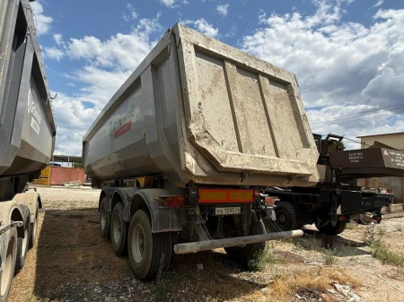 Grunwald 9453 Полуприцеп самосвальный 9453-0000010-50 — Б/У, 2021 г.