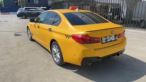 BMW 520i — Б/У, 2019 г.