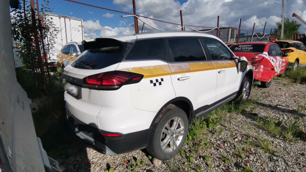 GEELY Comfort 1.5T 6AT 2WD — Б/У, 2023 г.