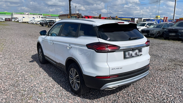 GEELY Luxury 1.5T 6AT 2WD — Б/У, 2023 г.