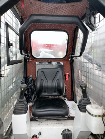 Bull SL Мини погрузчик SL700 — Б/У, 2023 г.
