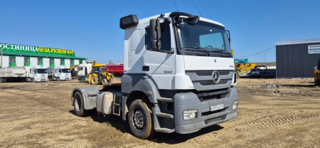 Mercedes-Benz AXOR 4x2 Седельный тягач 1840 LS — Б/У, 2017 г.