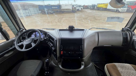 DAF XF 4x2 Седельный тягач — Б/У, 2018 г.