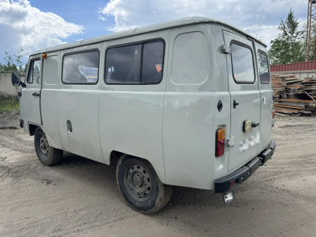UAZ 220695-04 (8+1 мест) — Б/У, 2024 г.