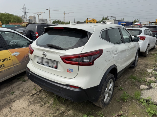 NISSAN 2.0 CVT 2WD LE+ — Б/У, 2019 г.