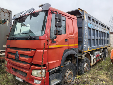 Howo ZZ 8x4 Самосвал ZZ3407S3867E — Б/У, 2022 г.