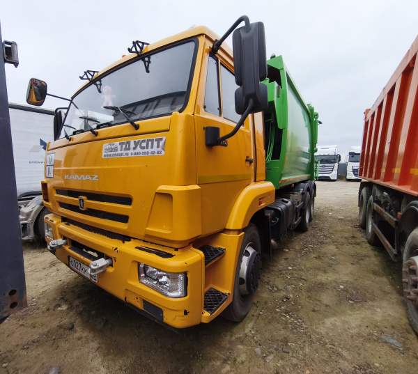 ПРОИЗВОДСТВЕННАЯ КОМПАНИЯ УНИВЕРСАЛЬНОЙ СПЕЦТЕХНИКИ 4679U9 — Б/У, 2024 г.