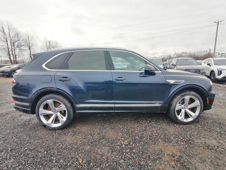 Bentley Bentayga BENTLEY BENTAYGA V8 — Б/У, 2021 г.