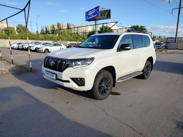 Toyota Land Cruiser Prado — Б/У, 2023 г. (Воронеж, 119210 км)