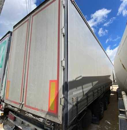 GRUNWALD 9453-0000010-10 Полуприцеп шторный/бортовой — Б/У, 2024 г.