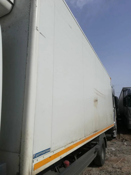 Mercedes-Benz ATEGO 4x2 Изотермический/рефрижератор с гидробортом 1218 L — Б/У, 2017 г.