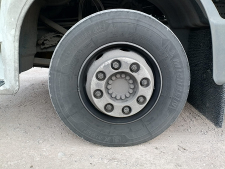 Mercedes-Benz ATEGO 4x2 Бортовой с гидробортом 1227 — Б/У, 2019 г.