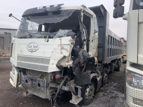 FAW CA3310P66K24T4E5 — Б/У, 2023 г.