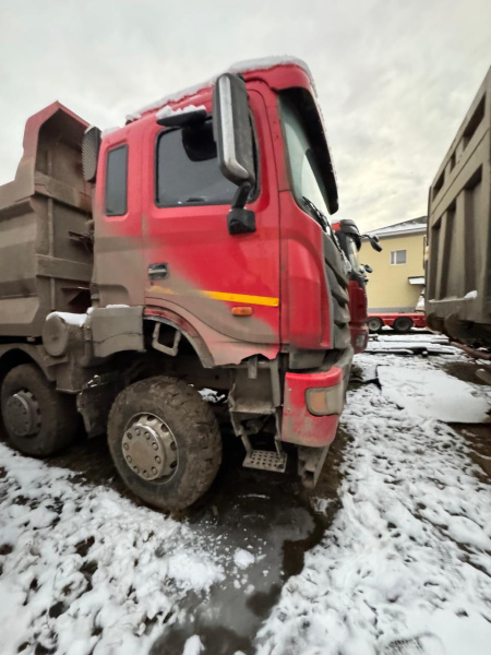 JAC N410 8x4 Самосвал — Б/У, 2023 г.