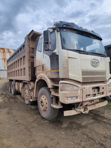 FAW J6 8x4 Самосвал СА3310Р66K24T4E5 — Б/У, 2023 г.