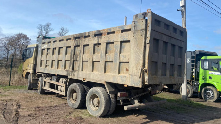 Shacman (Shaanxi) SX 8x4 Самосвал SX33186T366 — Б/У, 2022 г.