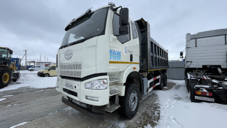 FAW J6* 6х4 Самосвал — Б/У, 2022 г.