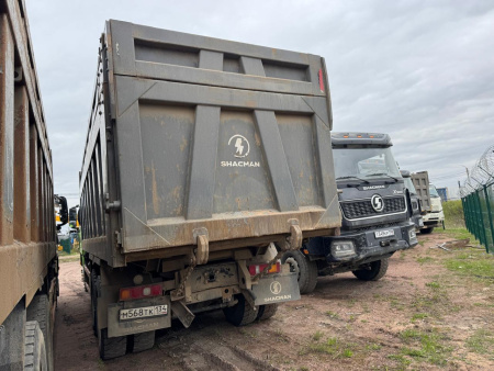 Shacman (Shaanxi) SX 8x4 Самосвал SX331863366 — Б/У, 2023 г.