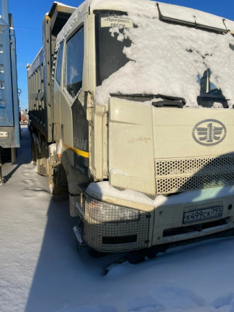 FAW J6 6x6 Самосвал CA3250P66K24L1TE5 — Б/У, 2023 г.