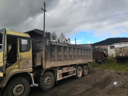 Shacman (Shaanxi) SX 8x4 Самосвал SX331863366 — Б/У, 2022 г.