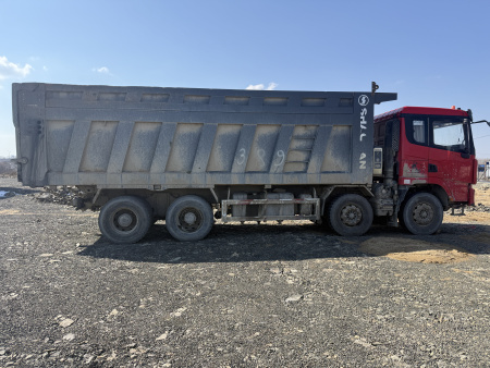 Shacman (Shaanxi) SX 8x4 Самосвал SX33186W366C — Б/У, 2023 г.