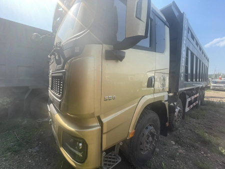 Shacman (Shaanxi) SX 8x4 Самосвал SX331863366 — Б/У, 2024 г.