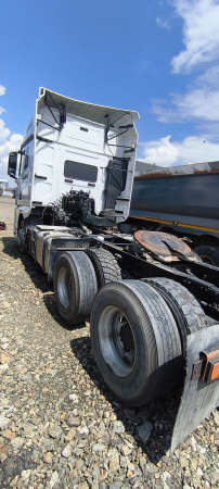FAW J7 6x4 Седельный тягач CA4250P77K25T1E5 — Б/У, 2023 г.