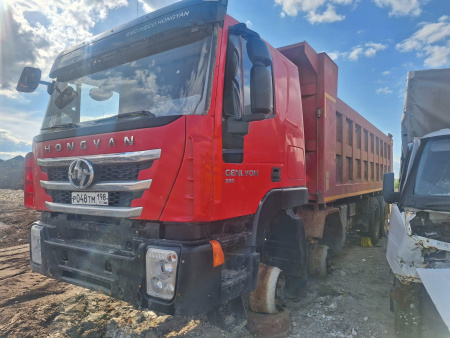 HONGYAN 908 8x4 Самосвал CQ3406HV39 — Б/У, 2022 г.