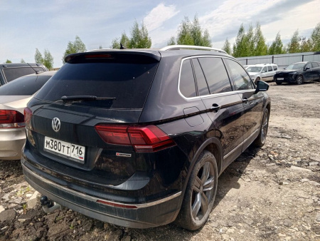 Volkswagen TIGUAN — Б/У, 2019 г.