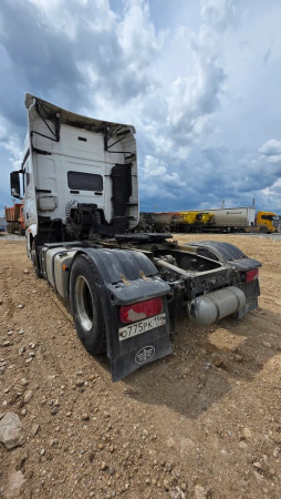 FAW J7 4x2 Седельный тягач CA4180P77K25E5 — Б/У, 2023 г.