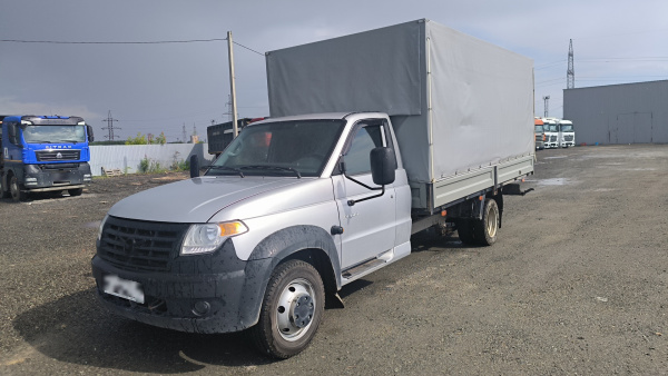 UAZ Бортовой автомобиль с платформой 2060 длинная база Base двускатный мост 4х2 2.7 5MT — Б/У, 2025 г.